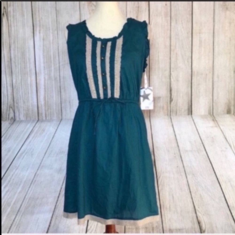 Converse Lace & Ruffle Button Top Sleeveless Dress